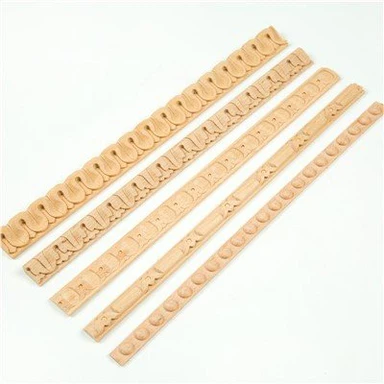 Garisan Kayu Berukir