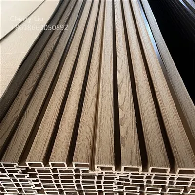 Panel Dinding Sisi Luaran Kayu