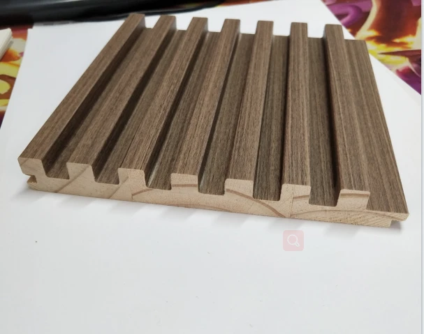 Pelapisan Dinding Kayu