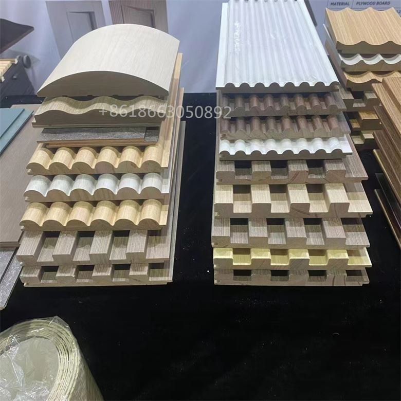 Panel Dinding Kayu 3D Ribbed MDF Panel